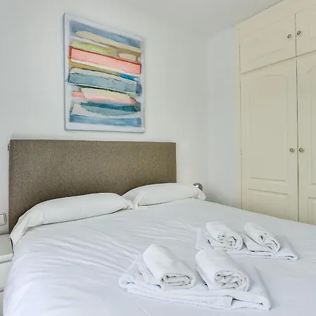 Marina Duquesa 2419 Seafront Apartman
